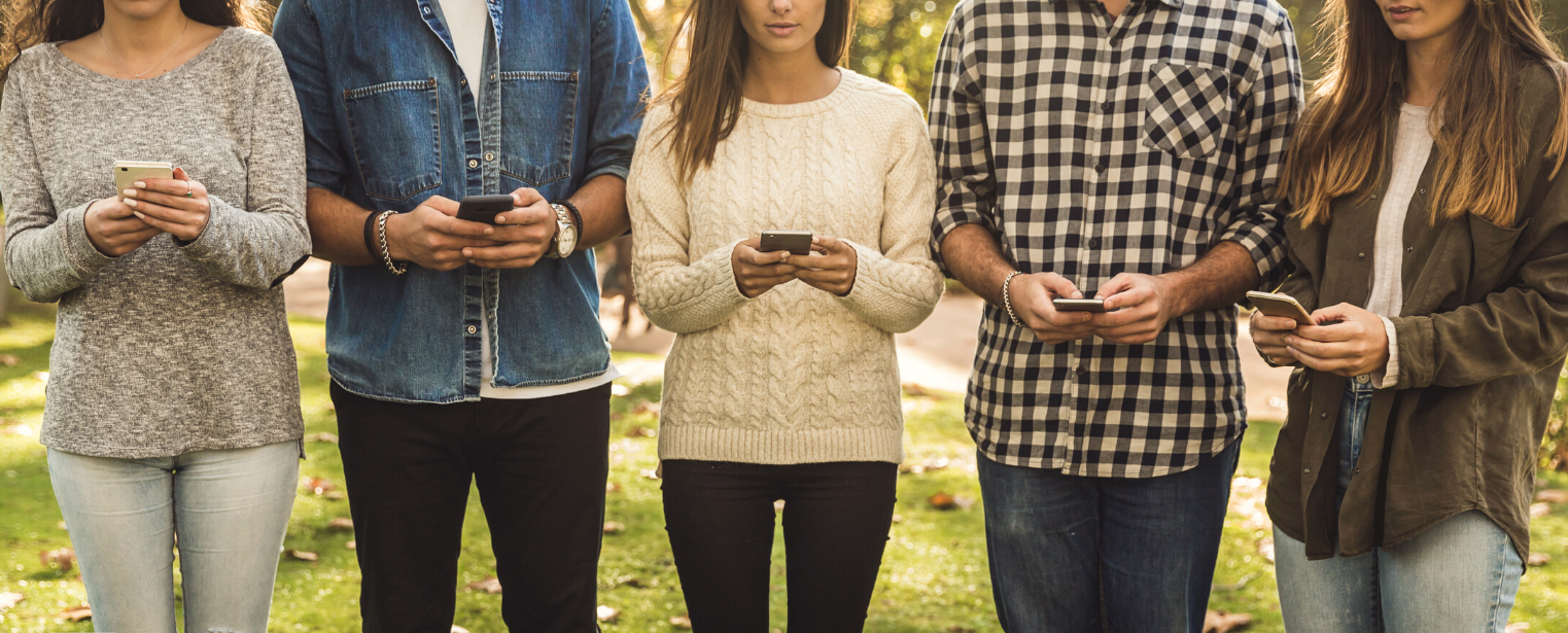 The millennials missing attention span, are we so easily distractedam? A beginners guide to posting about books on Instagram
